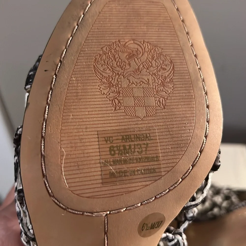 Vince Camuto hand knotted